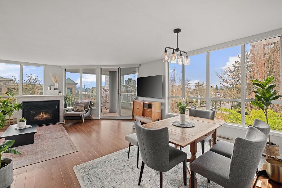 303 408 Lonsdale Avenue North Vancouver, BC - 2