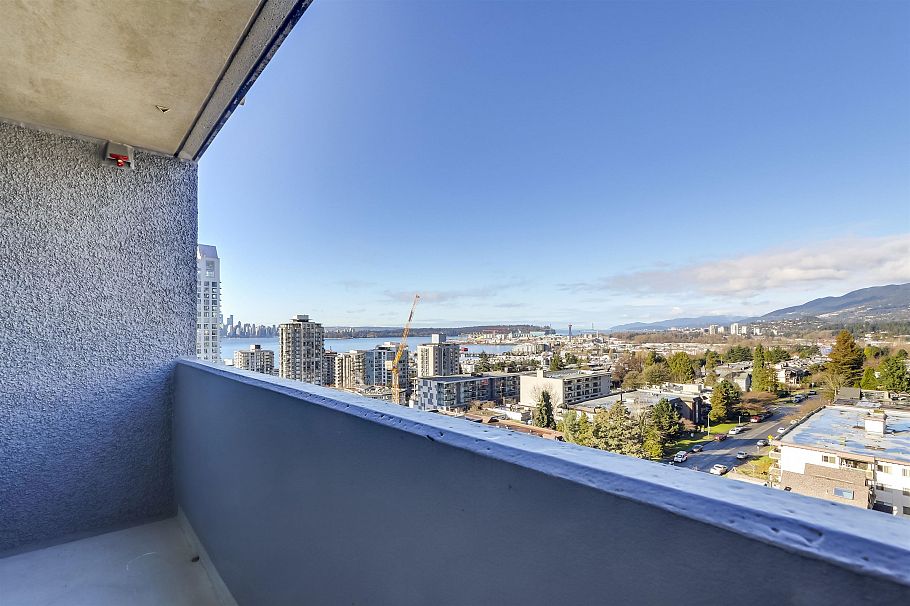 1206 110 W 4th Street North Vancouver, BC - 18