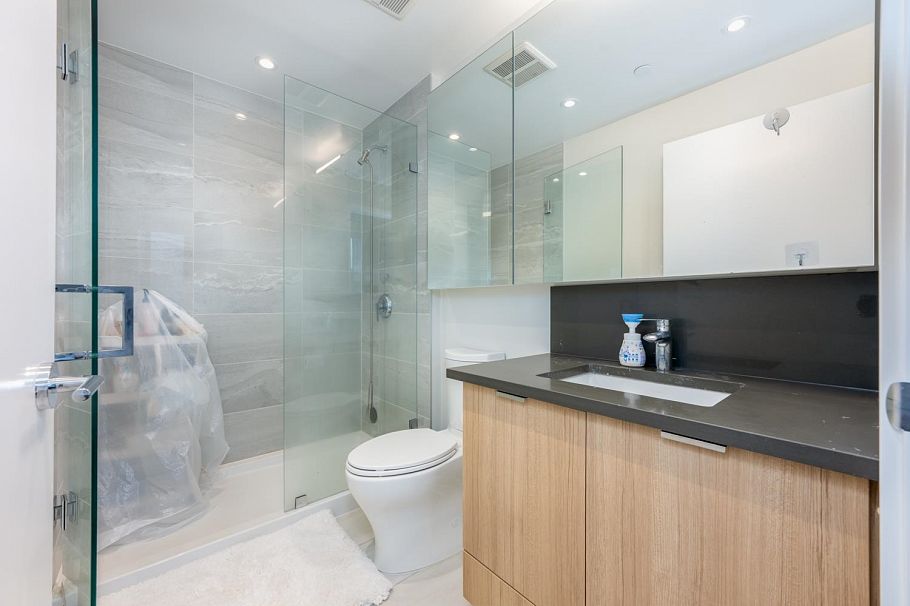 1507 3430 E Kent Avenue South Avenue Vancouver, BC - 14