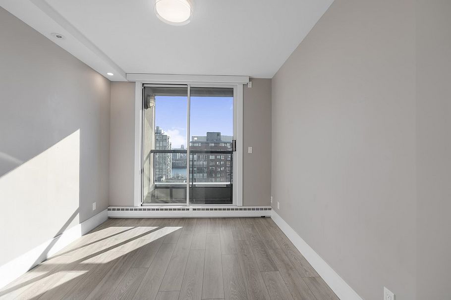 18A 199 Drake Street Vancouver, BC - 28