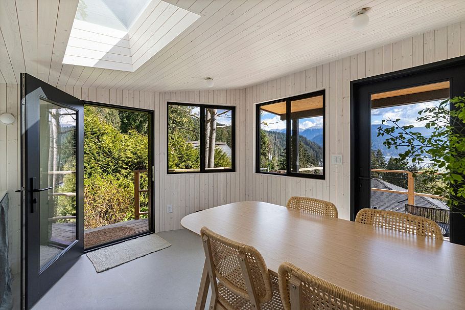 2375 Caledonia Avenue North Vancouver, BC - 30