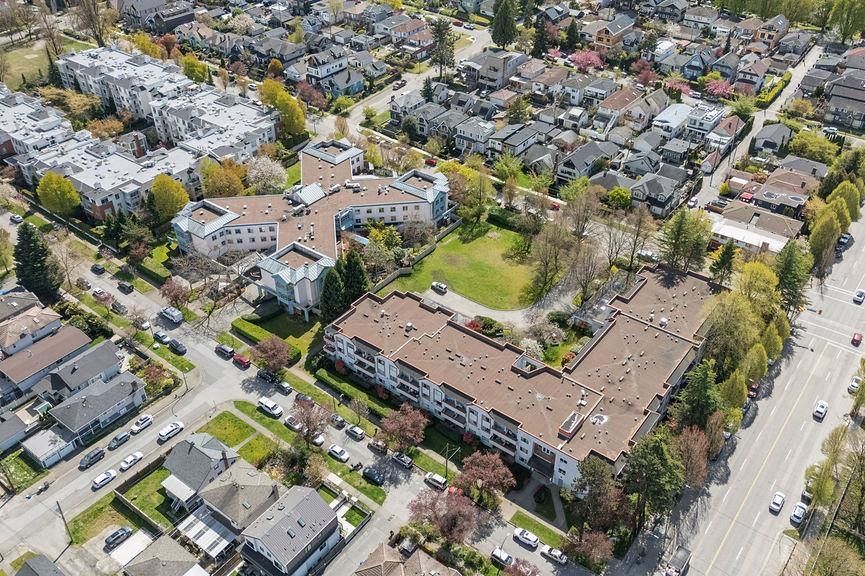 607 168 E 35th Avenue Vancouver, BC - 34