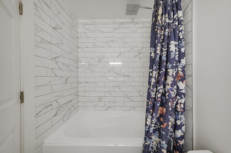 101 1333 W 7th Avenue Vancouver, BC - 24