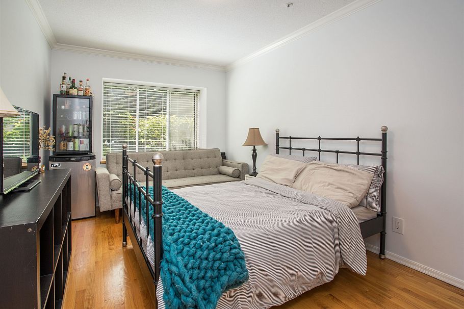 2945 W 12th Avenue Vancouver, BC - 23