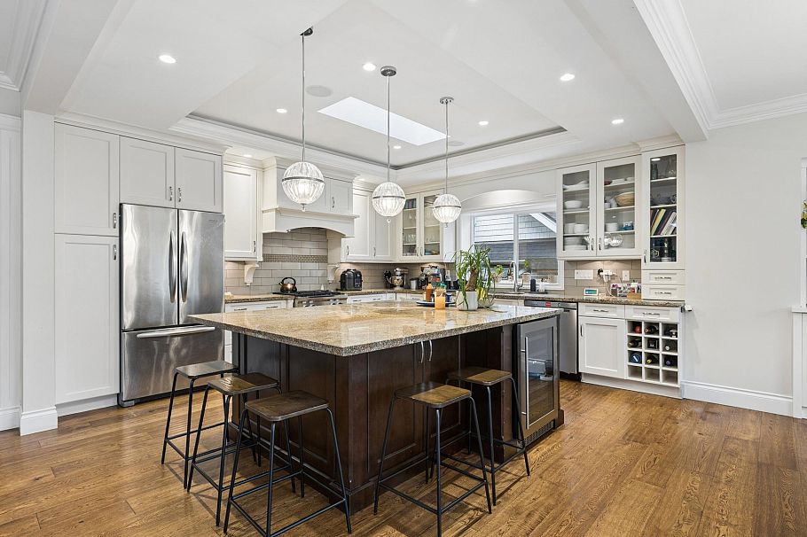 3476 Wellington Crescent North Vancouver, BC - 11