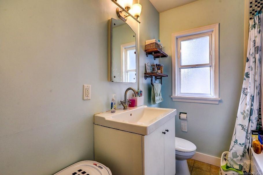 2016 W 48th Avenue Vancouver, BC - 15