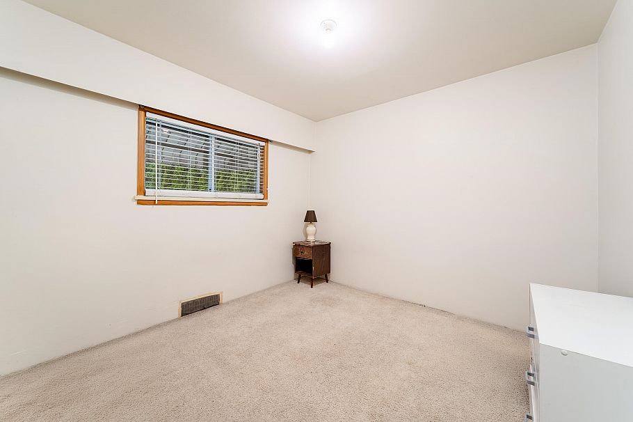 7475 Knight Street Vancouver, BC - 9