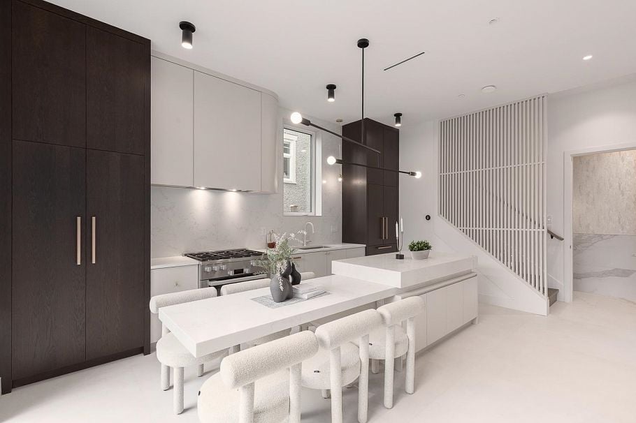 2 3617 W 12th Avenue Vancouver, BC - 6