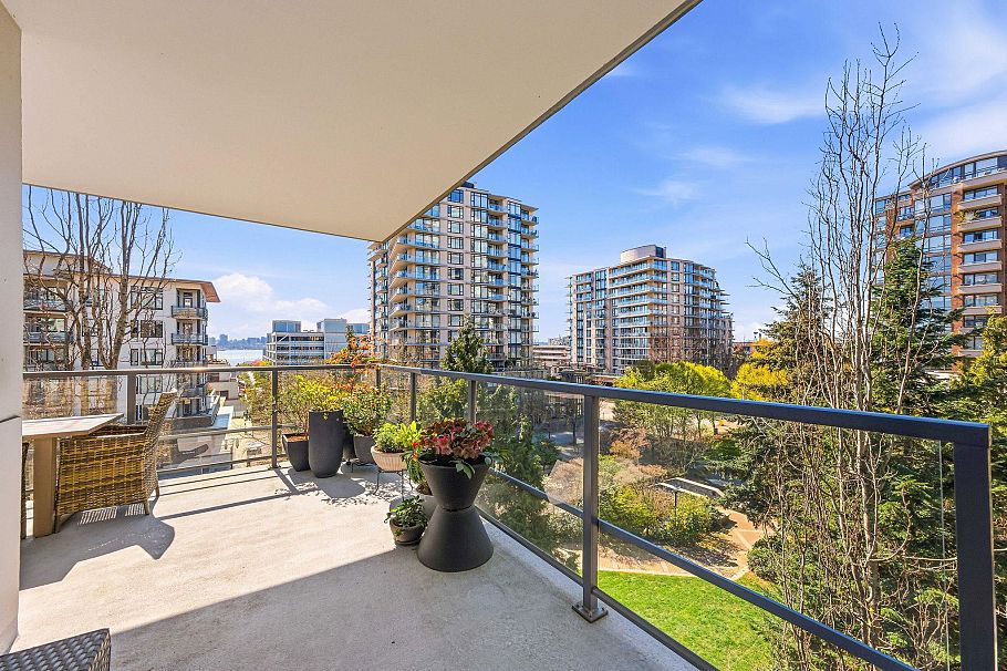 208 135 W 2nd Street North Vancouver, BC - 26