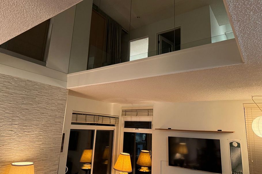 4430 Yew Street Vancouver, BC - 2