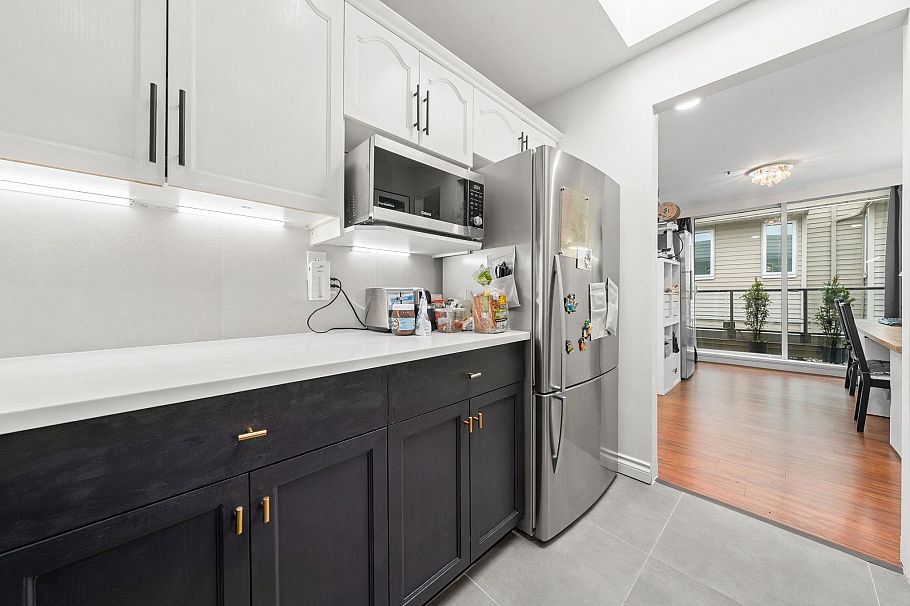 305 1318 W 6th Avenue Vancouver, BC - 17