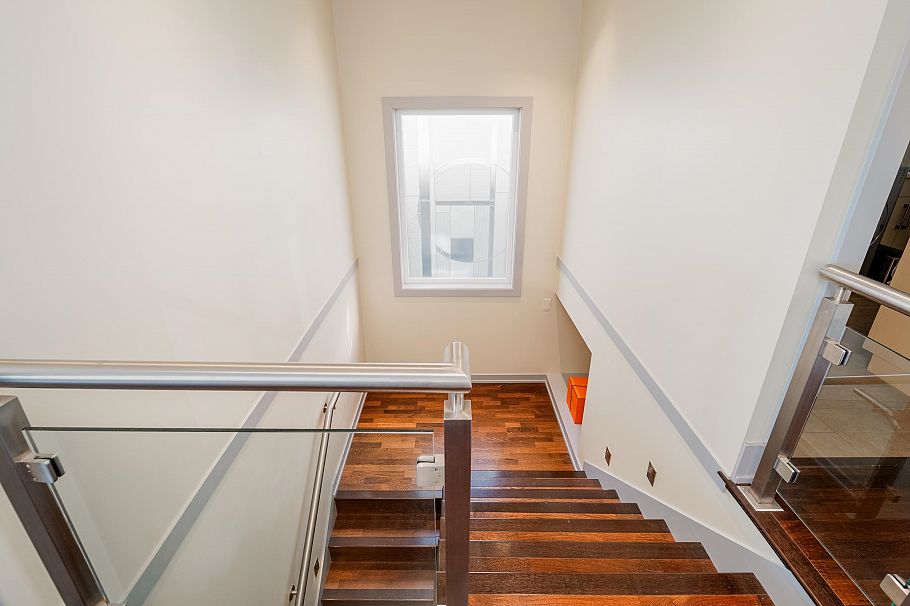 4371 Puget Drive Vancouver, BC - 21