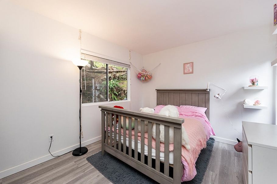 3398 William Avenue North Vancouver, BC - 18