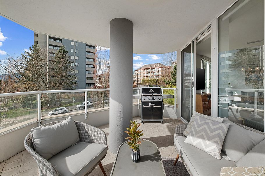 303 408 Lonsdale Avenue North Vancouver, BC - 16