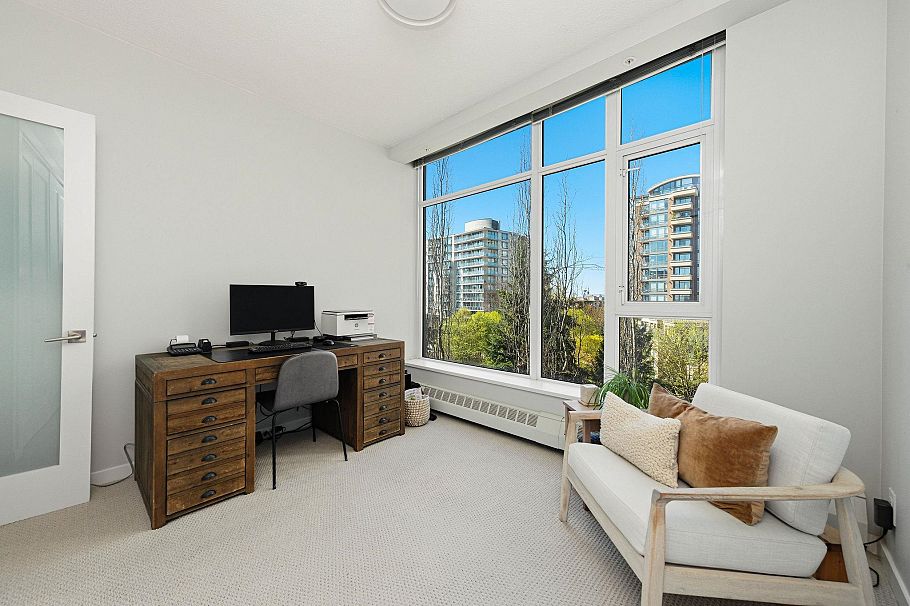 208 135 W 2nd Street North Vancouver, BC - 23