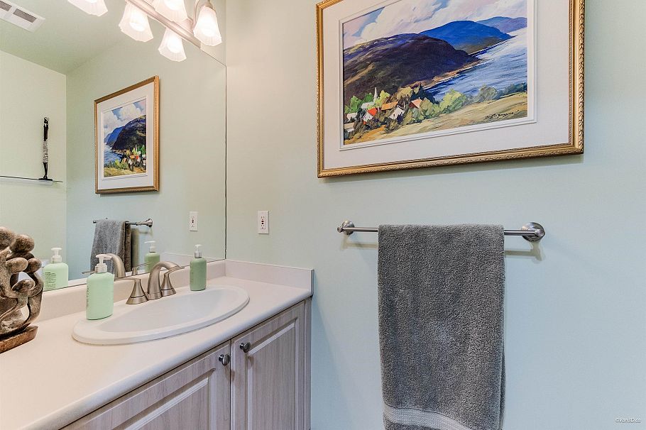 116 3600 Windcrest Drive North Vancouver, BC - 25