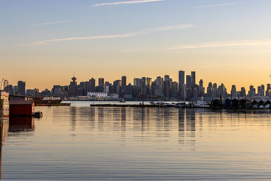 FRSL17 415 W Esplanade Avenue North Vancouver, BC - 32