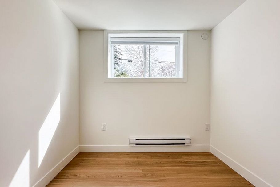 4265 Macdonald Avenue Burnaby, BC - 33