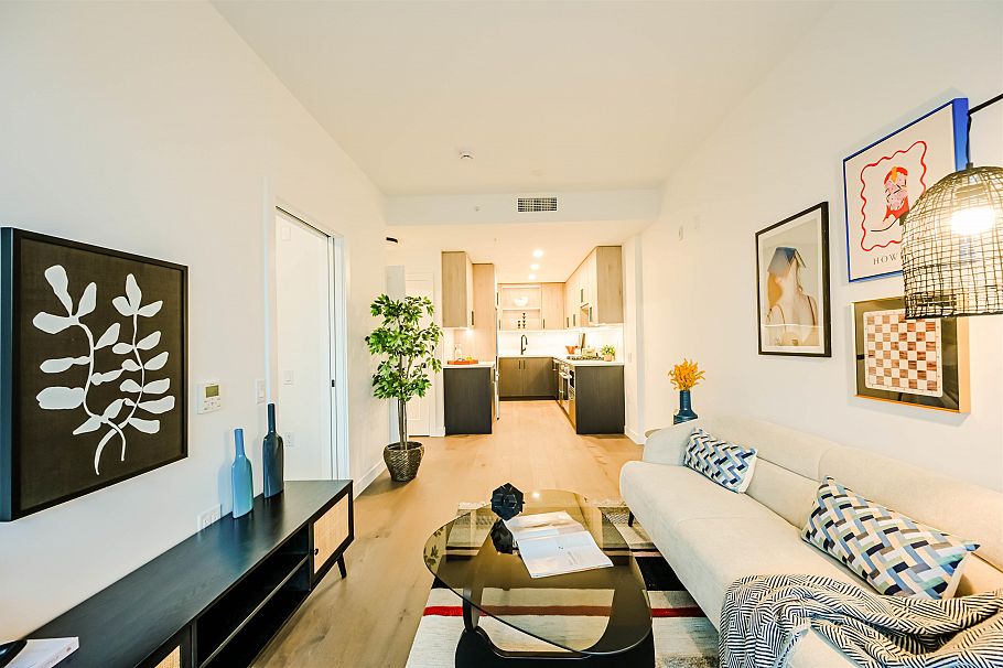 303 6859 Cambie Street Vancouver, BC - 11