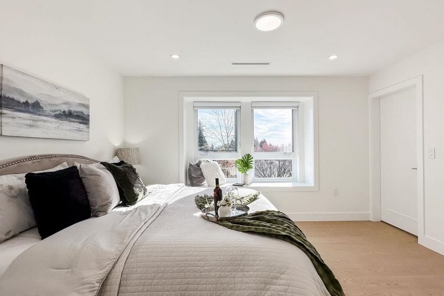 4265 Macdonald Avenue Burnaby, BC - 18