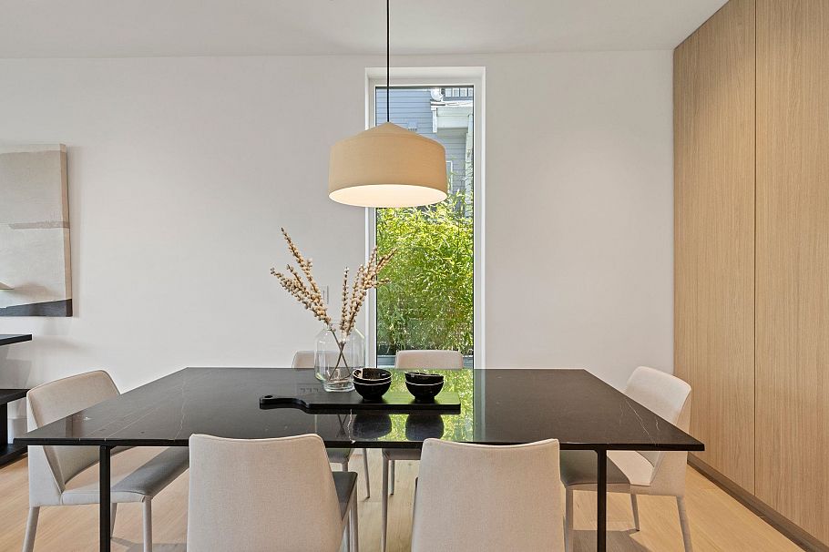 1 2830 Musqueamview Street Vancouver, BC - 9