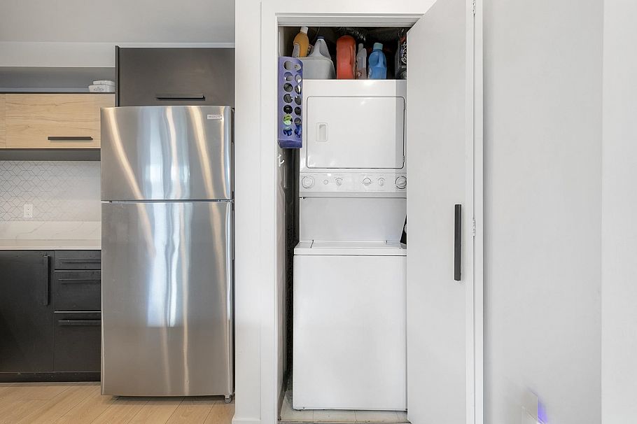 205 189 National Avenue Vancouver, BC - 30