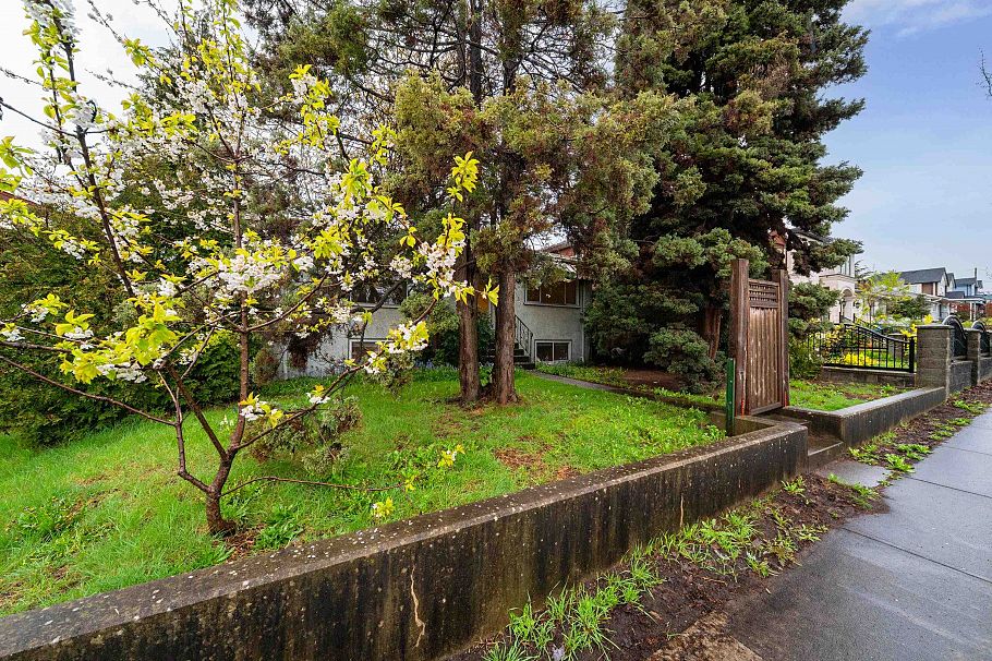 7475 Knight Street Vancouver, BC - 36