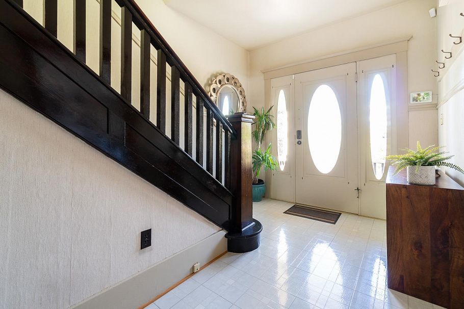 498 E 5th Avenue Vancouver, BC - 10