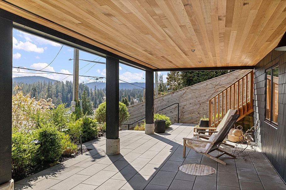 2375 Caledonia Avenue North Vancouver, BC - 33