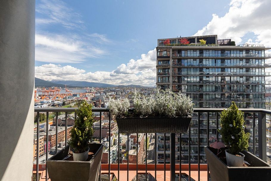 2903 128 W Cordova Street Vancouver, BC - 17