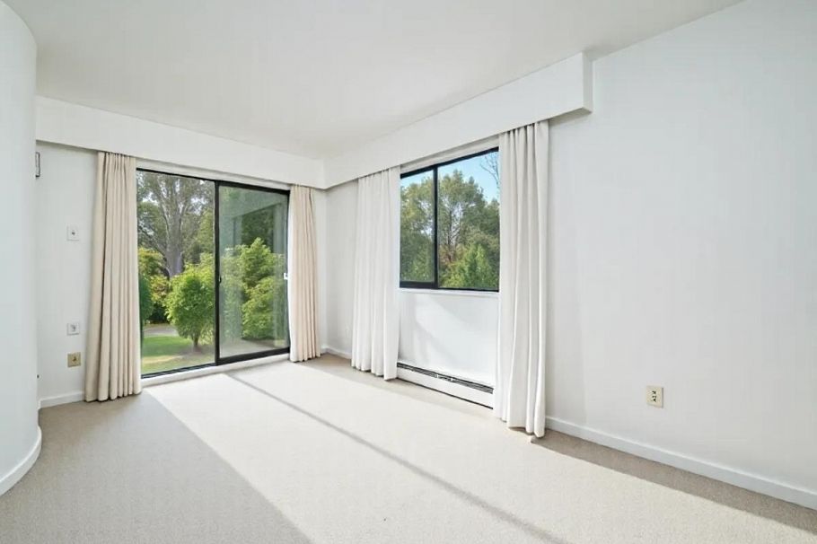 1609 Bewicke Avenue North Vancouver, BC - 16