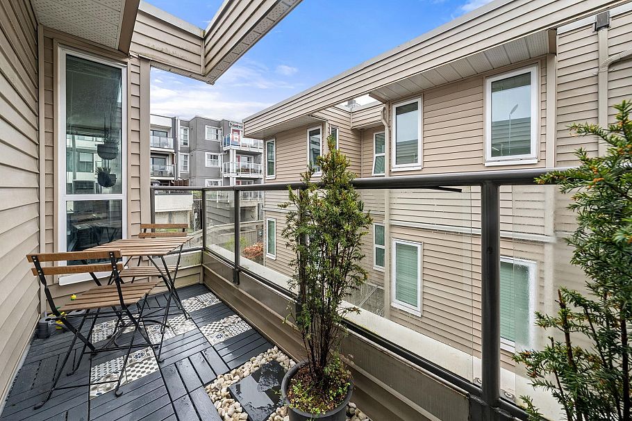 305 1318 W 6th Avenue Vancouver, BC - 38