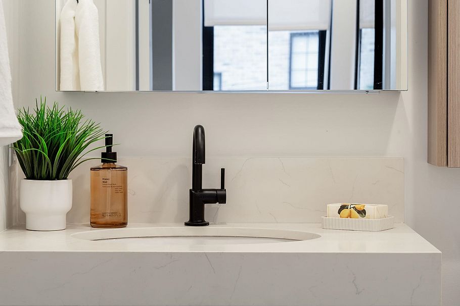 197 W King Edward Ave Street Vancouver, BC - 25