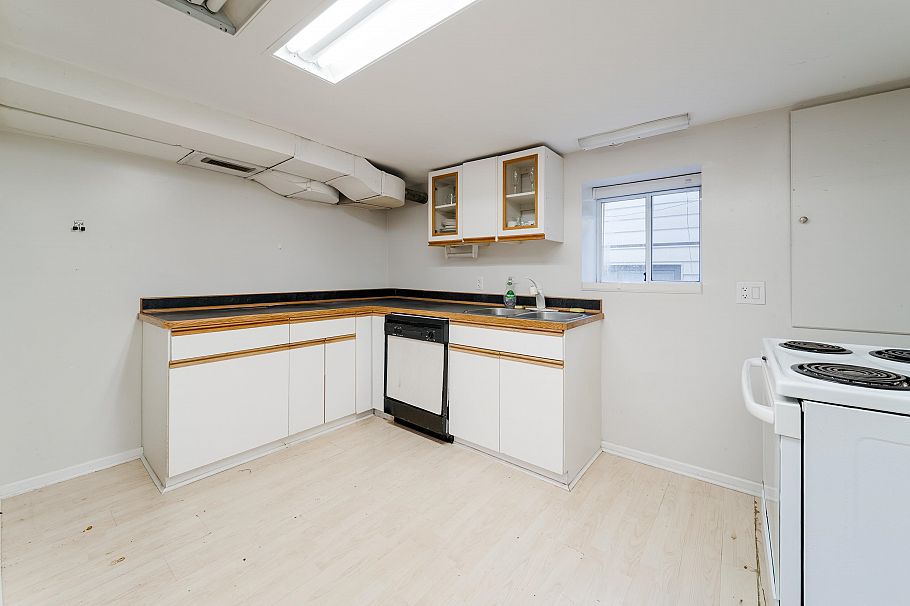 7475 Knight Street Vancouver, BC - 21