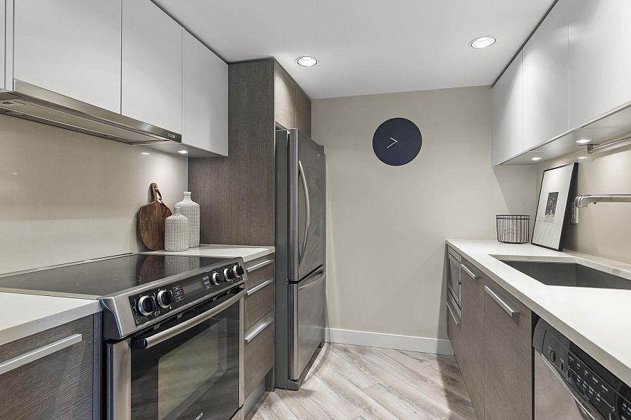 1323 Homer Street Vancouver, BC - 13