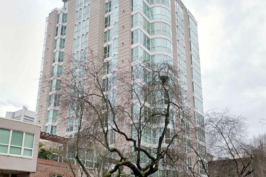 1601 1111 Haro Street Vancouver, BC - 1