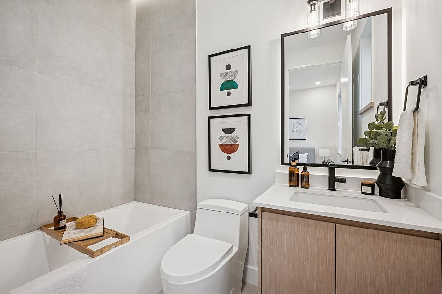 448 W 20 Avenue Vancouver, BC - 26