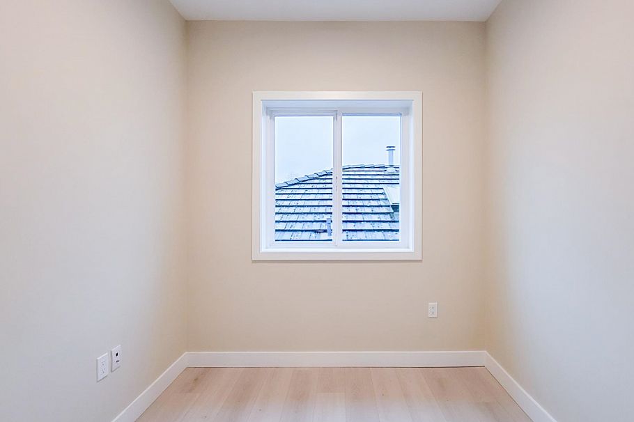 3431 E 23rd Avenue Vancouver, BC - 16