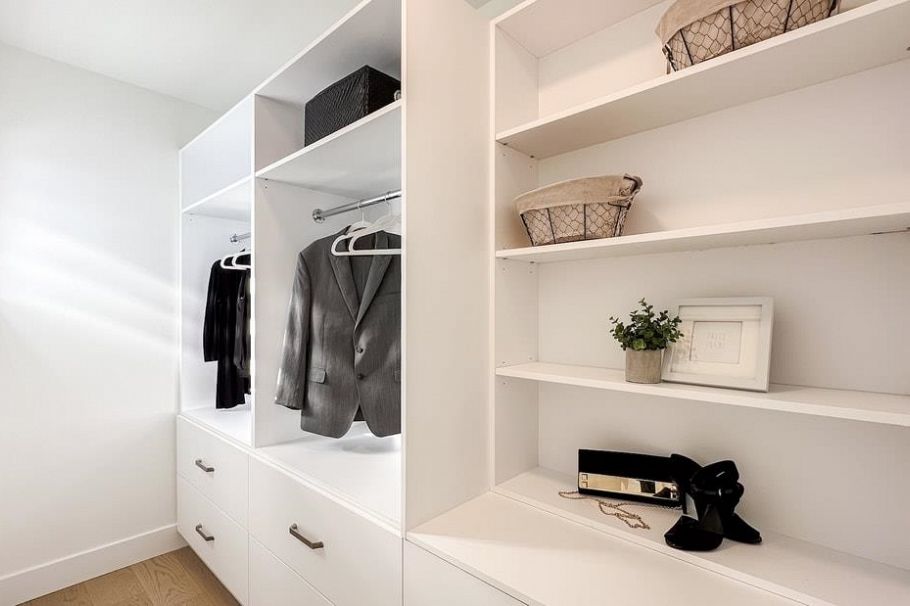 4265 Macdonald Avenue Burnaby, BC - 23