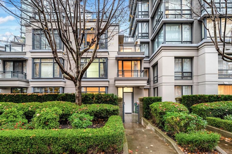 1 3111 Corvette Way Richmond, BC - 11