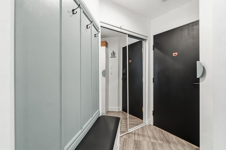 110 189 E 16th Avenue Vancouver, BC - 25