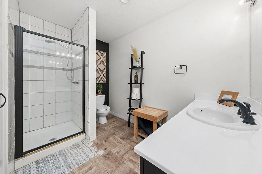 305 1318 W 6th Avenue Vancouver, BC - 27