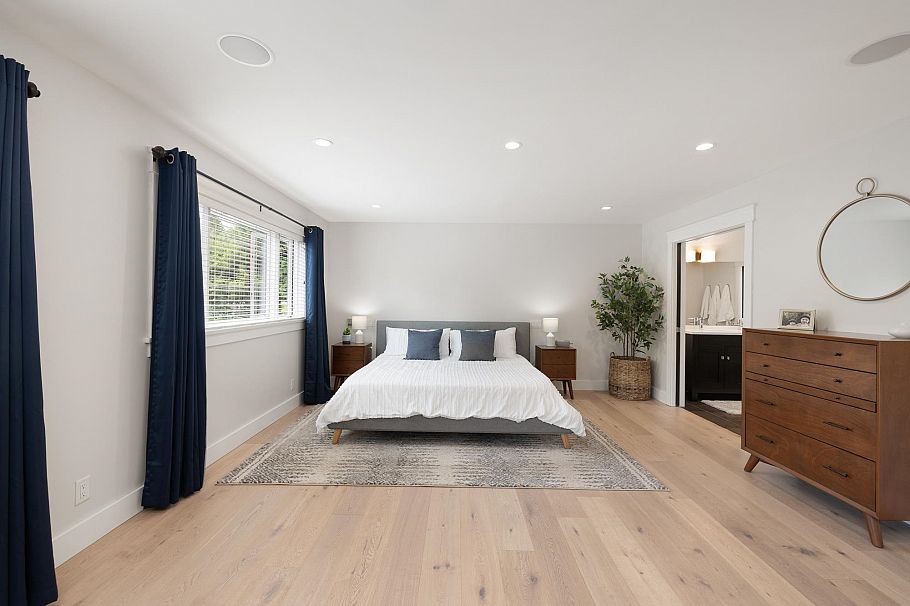 2678 Ailsa Crescent North Vancouver, BC - 27