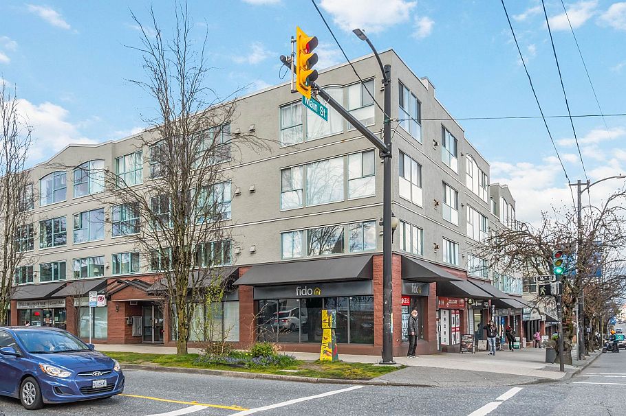 110 189 E 16th Avenue Vancouver, BC - 28