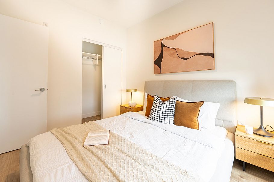 605 3596 Malsum Drive North Vancouver, BC - 10