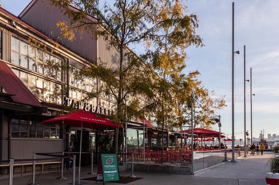 215 251 W 4th Street North Vancouver, BC - 24