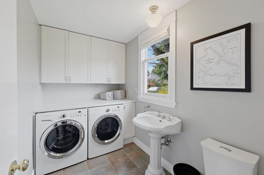 424 E Keith Road North Vancouver, BC - 16