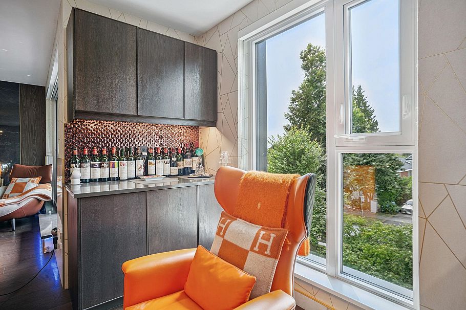 304 7128 Adera Street Vancouver, BC - 7