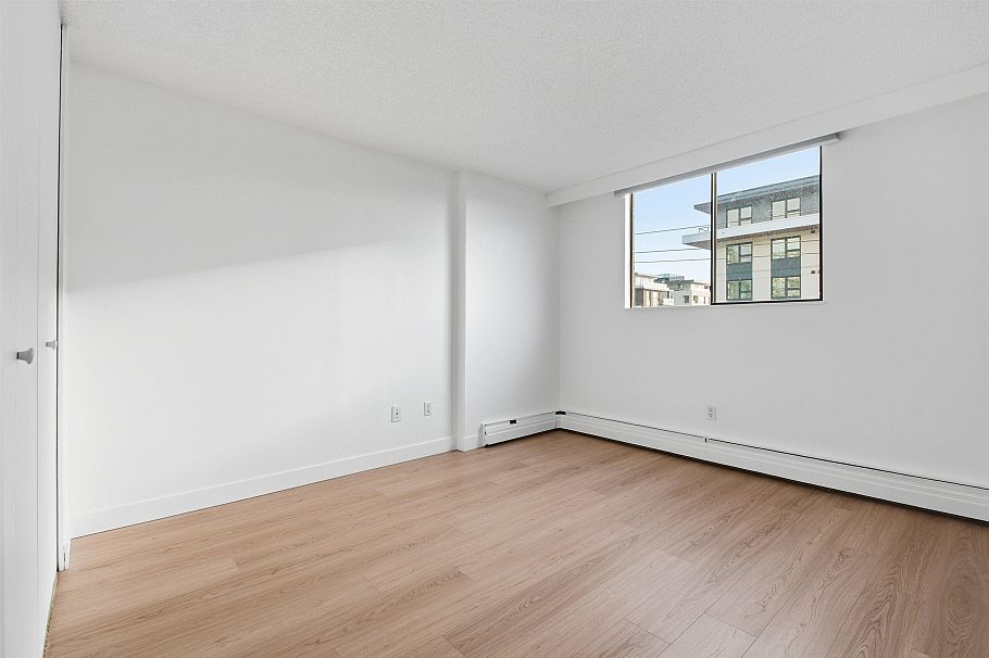 407 145 St. Georges Avenue North Vancouver, BC - 19