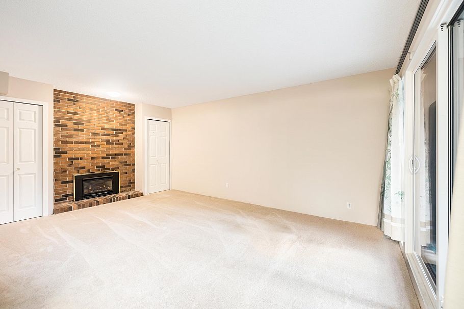 1135 Heritage Boulevard North Vancouver, BC - 8